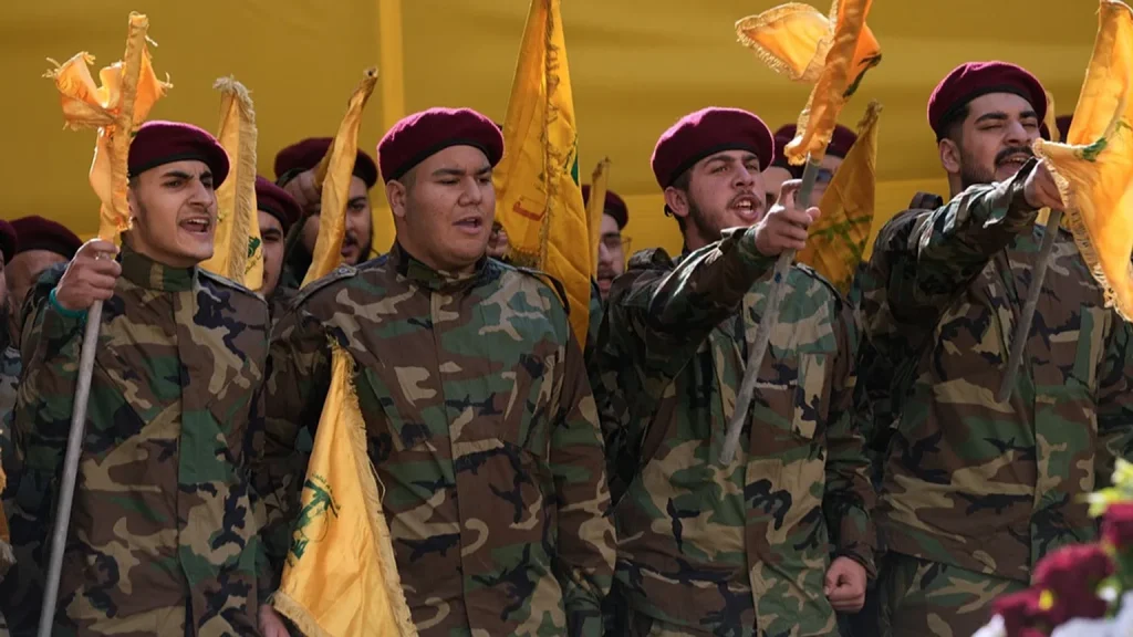 Ιράν: Εκπρόσωποι της Χεζμπολάχ και της Χαμάς στην κηδεία του Α.Χαμενεΐ
