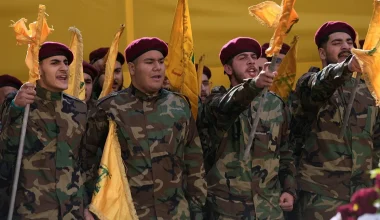 Ιράν: Εκπρόσωποι της Χεζμπολάχ και της Χαμάς στην κηδεία του Α.Χαμενεΐ