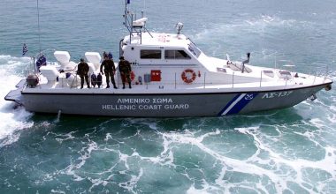 Προσαράξεις δύο σκαφών σε Αίγινα και Αντίπαρο: Καλά στην υγεία τους οι επιβαίνοντες