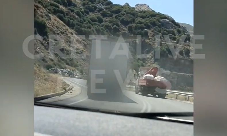 Ηράκλειο: Νταλίκα κάνει παράνομη προσπέραση πάνω σε στροφή – Σοκάρει το βίντεο