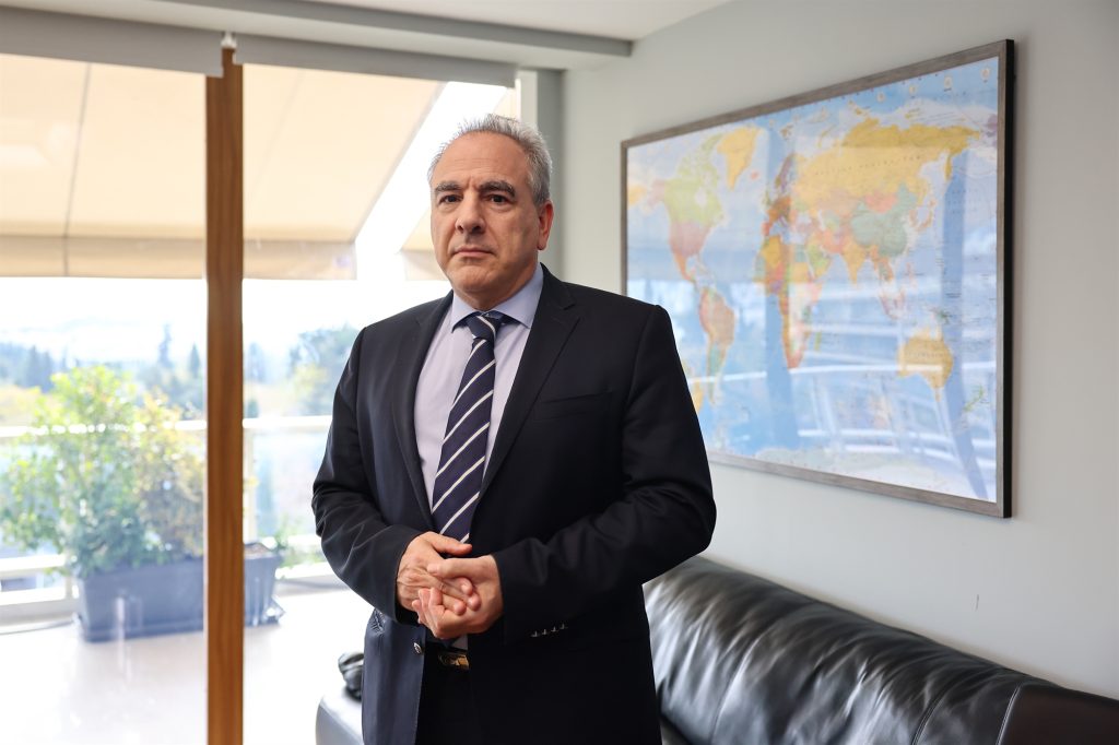 Αλήθεια πότε θα μάθουμε πόσες φορές στο παρελθόν μίλησε ο Θ.Ντόκος με τους Vovan και Lexus;
