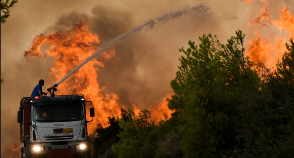 Πύρινη λαίλαπα σε όλη την Ελλάδα: Στις 96 οι πυρκαγιές πανελλαδικώς – Η προειδοποίηση των Αρχών