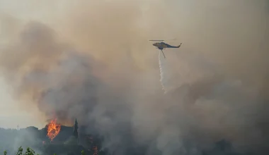 Φωτιά στην Αγία Ελένη Τροιζηνίας: Προειδοποιητικό μήνυμα στους κατοίκους