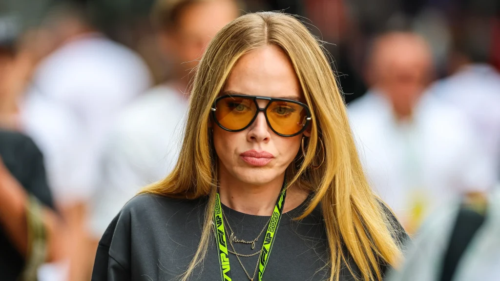 Η Αντέλ σε σπάνια εμφάνιση στο Γκραν Πρι της F1
