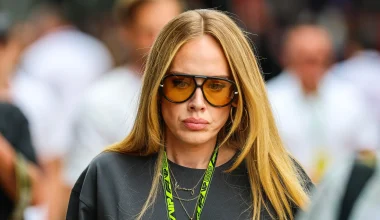Η Αντέλ σε σπάνια εμφάνιση στο Γκραν Πρι της F1