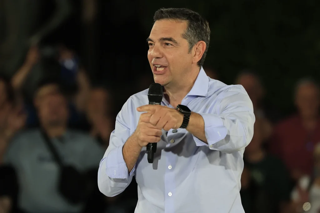Ο Α.Τσίπρας δεσμεύτηκε εκ νέου να καταργήσει τις Πανελλαδικές & να αυξήσει τους μισθούς των εκπαιδευτικών (βίντεο)