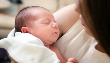 Η Ελλάδα «πρωταθλήτρια» στην ΕΕ στις γεννήσεις εντός γάμου: Στο 9,7% το ποσοστό των παιδιών που γεννιούνται εκτός