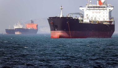 Εμπλοκή ξανά στον Κόλπο: Οι ΗΠΑ ανακάλεσαν την α΄δεια του Ιράν να πουλά πετρέλαιο!