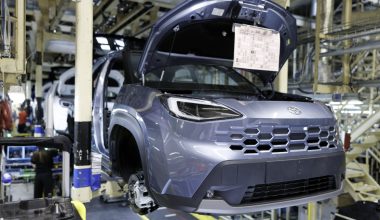 Αποστολή στη Γαλλία: Μπήκαμε στη γραμμή παραγωγής του Toyota Yaris Cross