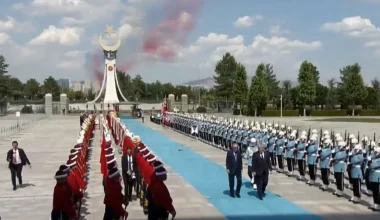 Θερμή υποδοχή N.Τραμπ στην Άγκυρα από τον Ρ.Τ.Ερντογάν με κανονιοβολισμούς και τιμητικό άγημα (βίντεο)
