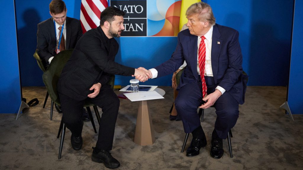Ν.Τραμπ σε Β.Ζελένσκι: «Θα σας δώσουμε άδεια για κατασκευή πυραύλων Patriot»