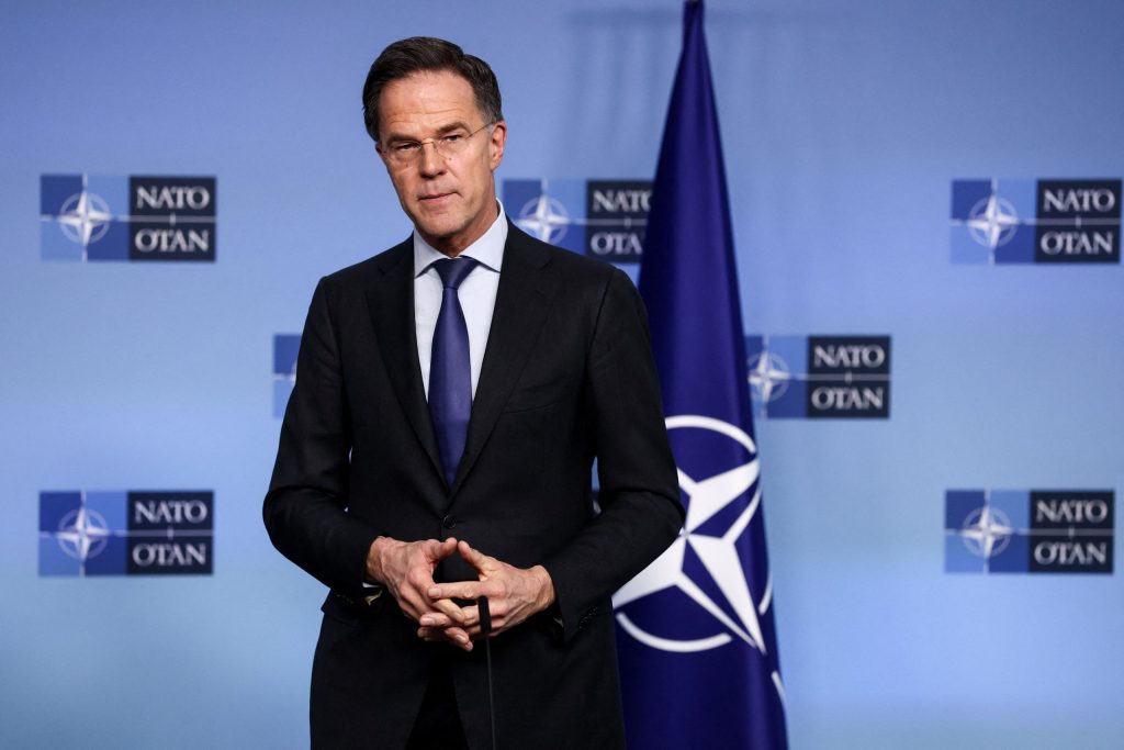 Μ.Ρούτε προς Β.Πούτιν: «Μην παίζεις μαζί μας – Δεν θα επιτεθούμε ποτέ σε κανέναν»
