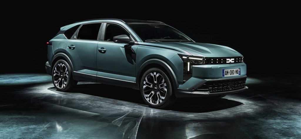 Αποστολή στο Μιλάνο: Tο νέο Dacia Striker έρχεται για να σκοράρει
