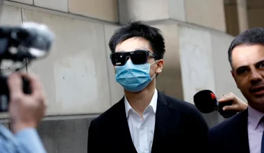 Σάλος στην Αυστραλία: Γιατρός κατέγραφε κρυφά 900 συναδέλφους σε τουαλέτες νοσοκομείων (βίντεο)