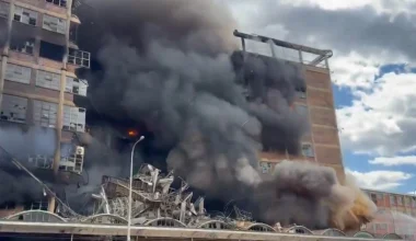 Τσεχία: Φωτιά σε πρώην εργοστάσιο υποδημάτων της Bata – Κατέρρευσε τμήμα του κτιρίου (βίντεο)