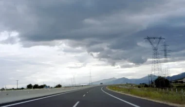 Ξάνθη: Στις φλόγες «τυλίχθηκε» νταλίκα στην Εγνατία Οδό