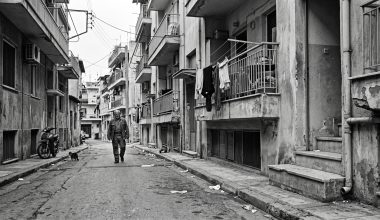 ΔΝΤ-«Χαστούκι» στην κυβέρνηση: «Είστε οι δεύτεροι φτωχότεροι στην ΕΕ – Στον πάτο το εισόδημα των Ελλήνων»