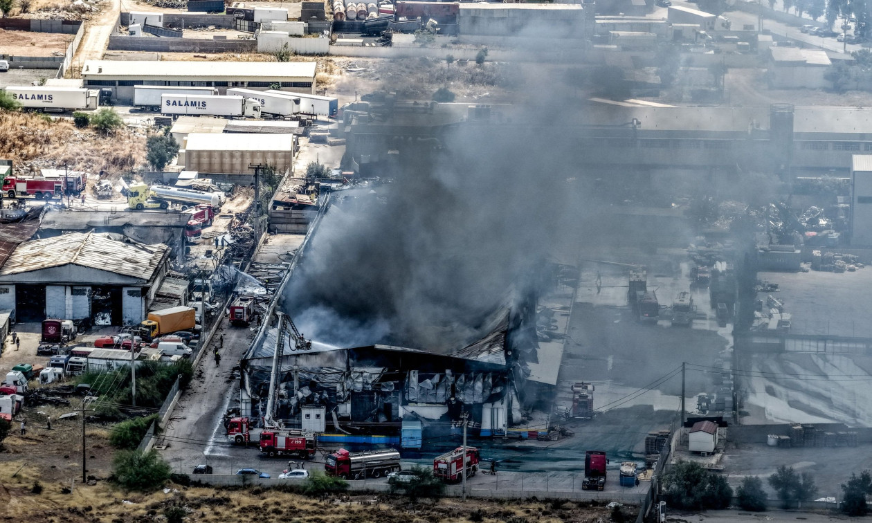 Ασπρόπυργος: Στον ανακριτή οι δύο συλληφθέντες για την έκρηξη του βυτιοφόρου