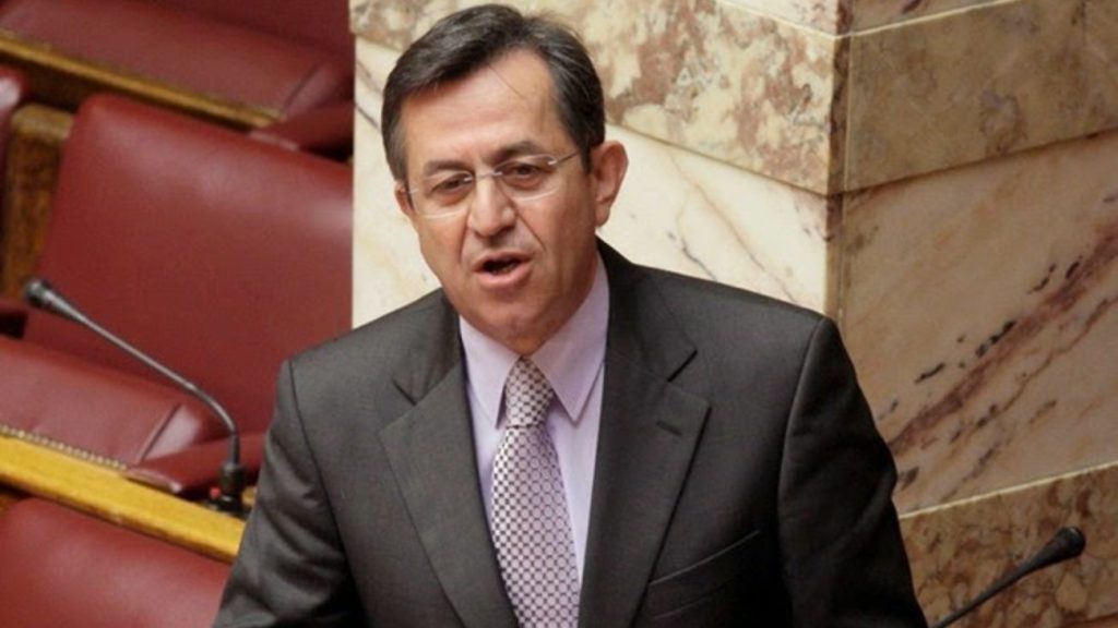 Τροχαίο ατύχημα για τον πρώην υπουργό Ν.Νικολόπουλο στην Πάτρα: Μεταφέρθηκε στο νοσοκομείο