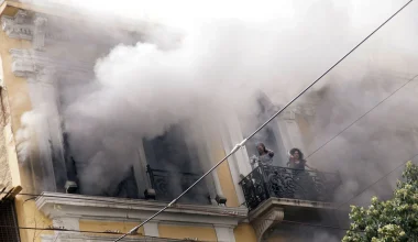 Υπόθεση Marfin: Τα στοιχεία που οδήγησαν στην σύλληψη των υπόπτων – Στο μικροσκόπιο φωτογραφίες με τα σακίδιά τους