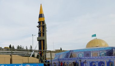ΗΠΑ: «Το Ιράν δεν τηρεί τις υποχρεώσεις του και όλες οι επιλογές παραμένουν στο τραπέζι»