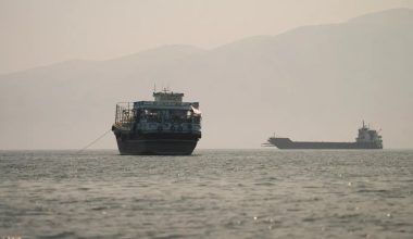 Πολεμικό ανακοινωθέν από Ιράν: «Κλείνουμε οριστικά το Στενό του Ορμούζ» – CENTCOM: «Είμαστε σε θέσεις μάχης»