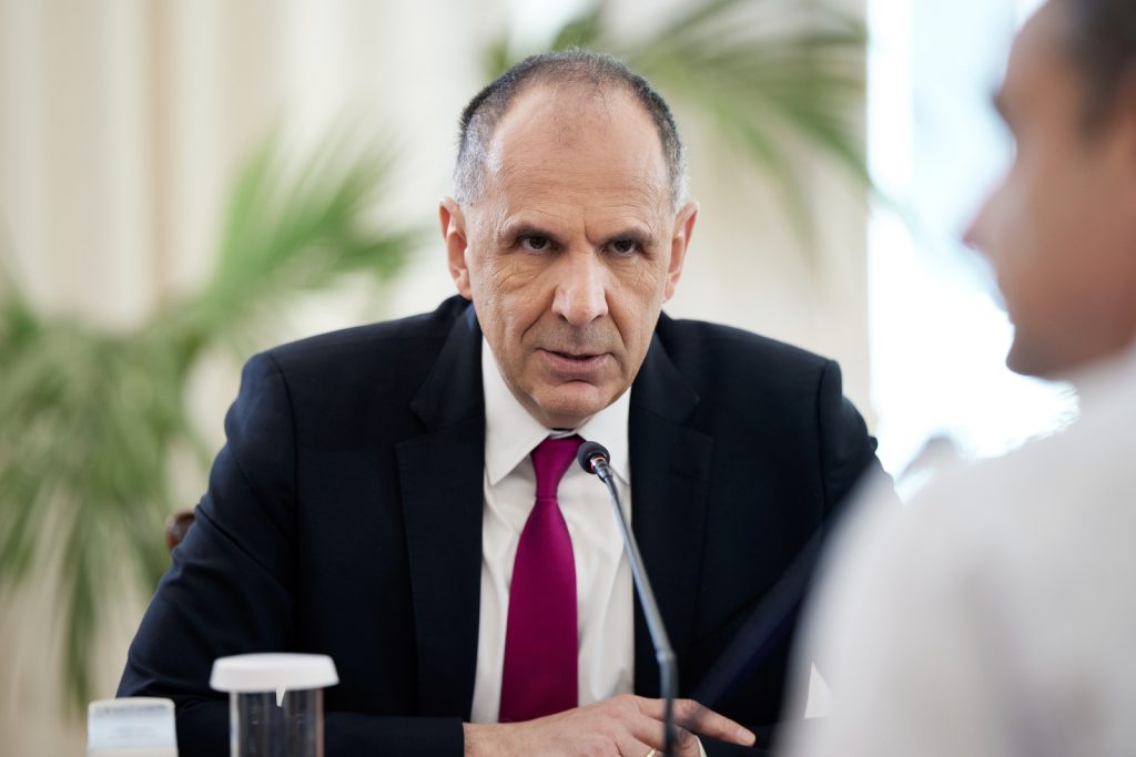 Γ.Γεραπετρίτης: «Εμείς βάλαμε την χώρα στο F-35»