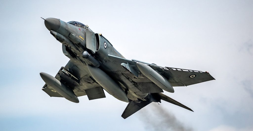 Τα F-4E Phantom II θα πάρουν τελικά την θέση των Rafale για την παρέλαση στο Παρίσι