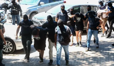 Την Τρίτη οι απολογίες των συλληφθέντων για την εμπρηστική επίθεση κατά της Νέστορα