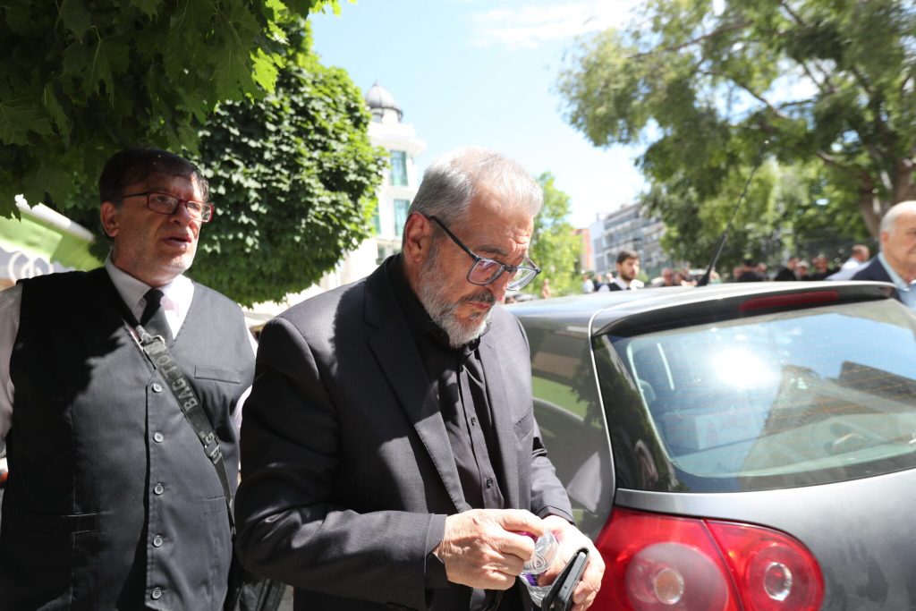 Σύζυγος Βάγιας Νέστορα: «Μέσα σε 5 χρόνια είναι δύσκολο να θάβεις γυναίκα και κόρη» (βίντεο)