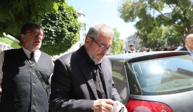 Σύζυγος Βάγιας Νέστορα: «Μέσα σε 5 χρόνια είναι δύσκολο να θάβεις γυναίκα και κόρη» (βίντεο)