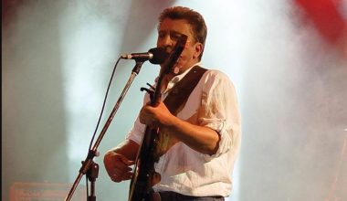 «Έφυγε» από τη ζωή ο ποιητής και τραγουδοποιός Γιώργος Σταυρακάκης σε ηλικία 66 ετών