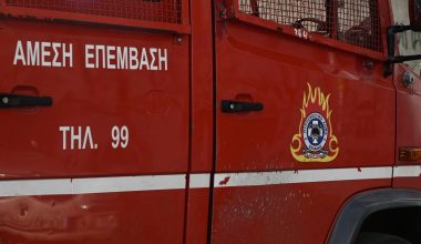 Πάτρα: Επιχείρηση απεγκλωβισμού παιδιού δύο ετών που κλειδώθηκε μέσα σε ΙΧ