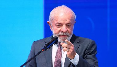 Λούλα ντα Σίλβα: «Αν οι ΗΠΑ επιβάλουν τέλος για τα Στενά του Σουέζ θα μετατραπούν σε πειρατές»