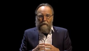 Αλεξάντρ Ντούγκιν: Ποιους βλέπει ο Ρώσος θεωρητικός πίσω από τον θάνατο του Αμερικανού γερουσιαστή Λίντσεϊ Γκράχαμ