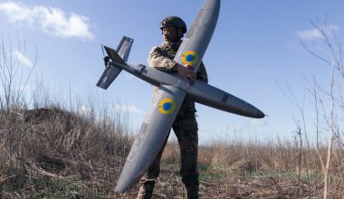 Ουκρανικό drone Hornet: Αν δεν εντοπίσει στρατιωτικούς στόχους είναι προγραμματισμένο να κτυπά πολιτικούς