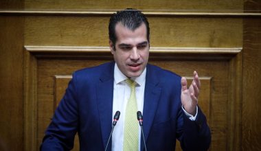 «Πυρά» Θ.Πλεύρη κατά Α.Τσίπρα για το μεταναστευτικό: «Ξέχασε τα πεπραγμένα της κυβέρνησής του»