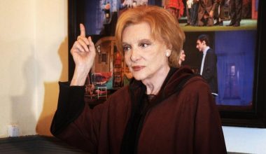 Οι μεγάλοι έρωτες της Μάρως Κοντού – Οι σχέσεις που σημάδεψαν τη ζωή της σπουδαίας ηθοποιού