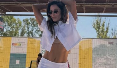 Κ.Παπουτσάκη: «Τελευταία με φλερτάρουν πολύ γυναίκες – Είναι αρκετά γοητευτικό» (βίντεο)
