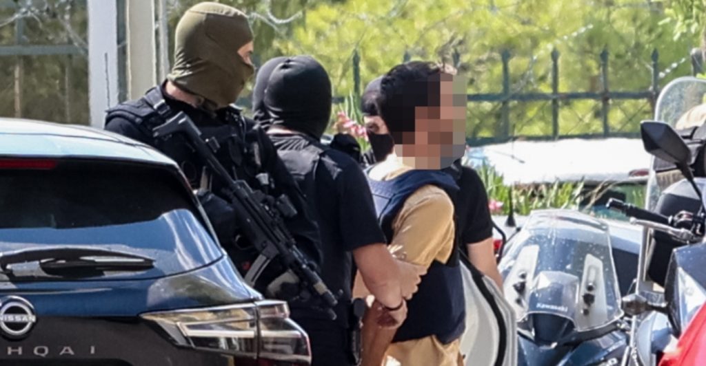 Οι Αρχές κάνουν «φύλλο και φτερό» τα πάντα για να βρουν τον αποστολέα του μέιλ: Το σκεπτικό πίσω από την απόφασή τους