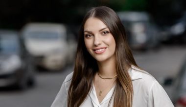 ΣΥΡΙΖΑ: Ορκίστηκε βουλευτής η Μ.Κοροβέση – Αναμένεται να ανεξαρτητοποιηθεί