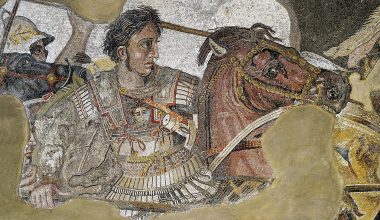Το Ουζμπεκιστάν προτείνει κοινή έκθεση και ταινία για τον Μέγα Αλέξανδρο