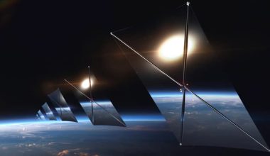 Σχέδιο για 50.000 καθρέφτες στο διάστημα προκαλεί αντιδράσεις: Στόχος η ανάκλαση του ηλιακού φωτός στη Γη