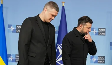 Οργή στην Ουκρανία με την καρατόμηση του ΥΠΑΜ από τον Β.Ζελένσκι: «Ήθελε πόλεμο drone – Θέλουμε και άλλα όπλα»