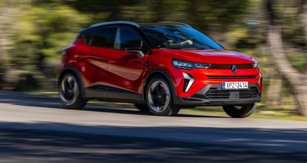 Renault Captur: Μεγάλη μείωση τιμής – Δείτε πού έφτασε το full hybrid των 160 PS