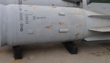 Αρχίζει η ρωσική επίθεση στο Ορέχοφ: Προπαρασκευαστικοί βομβαρδισμοί με FAB-3000