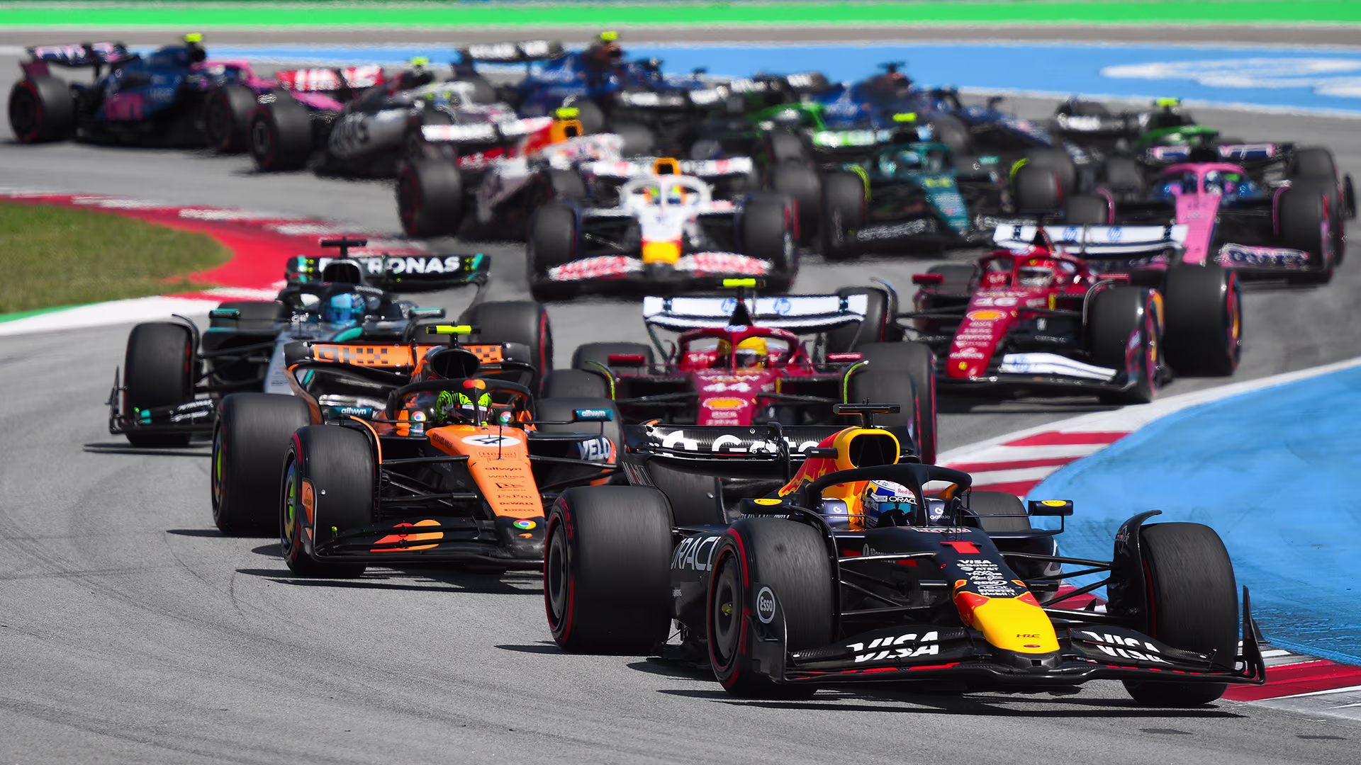 Formula 1: Γιατί η βενζίνη κοστίζει 250 ευρώ το λίτρο