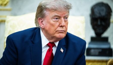 CNN: Ο Τραμπ οδεύει προς έναν νέο αμερικανικό «πόλεμο χωρίς τέλος» στο Ιράν