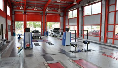 Νέοι κανόνες στα ΚΤΕΟ: Ποια αυτοκίνητα θα κινδυνεύουν να «κοπούν» στον έλεγχο