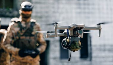 Πρώην διευθυντής της CIA: «Η Ουκρανία χρησιμοποιεί σε καθημερινή βάση περισσότερα από 10.000 drones»!